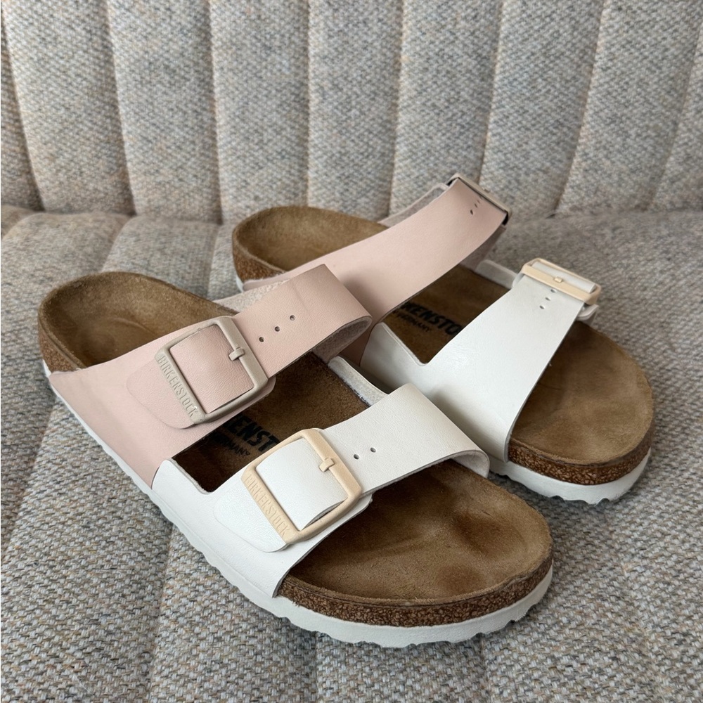 BIRKENSTOCK Two-Tone Blush & White Arizona Double Strap Sandal, sz 39 / 8.5 US - Picture 2 of 13